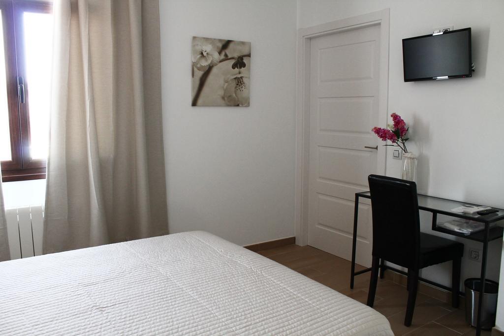 Hostal Landhaus El Molar Zimmer foto